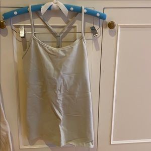 Light green power Y top